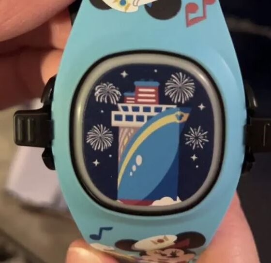 DisneyBand+ Now Available for Disney Wonder Sailings