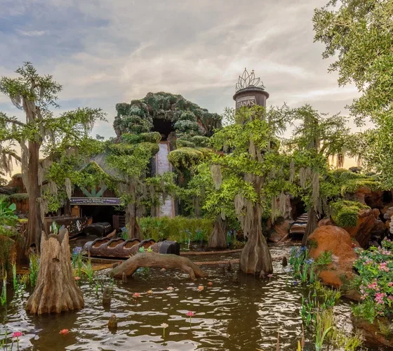 What You Should Know About Riding Tiana’s Bayou Adventure