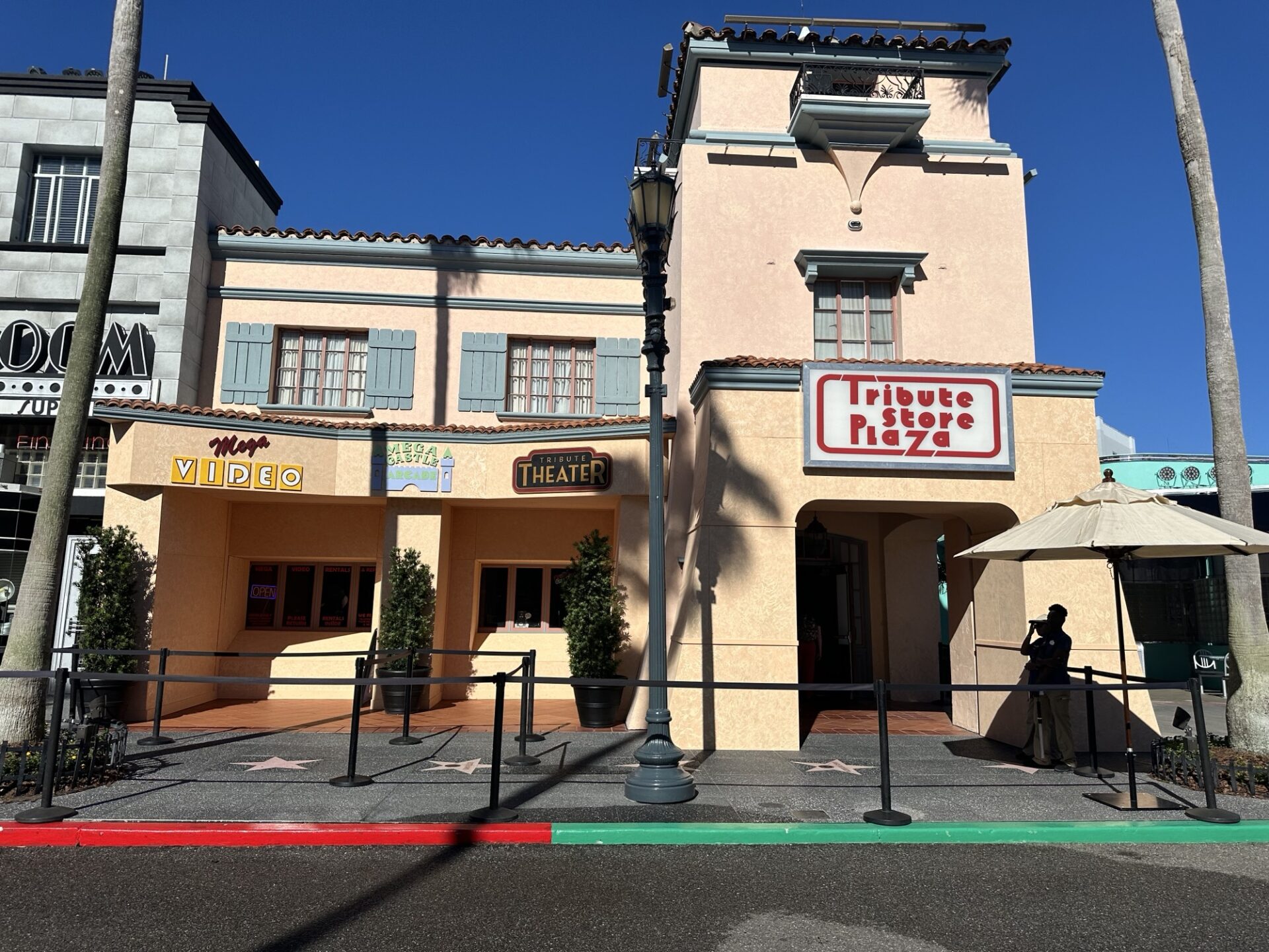 The Summer Tribute Store is Here at Universal Orlando Resort
