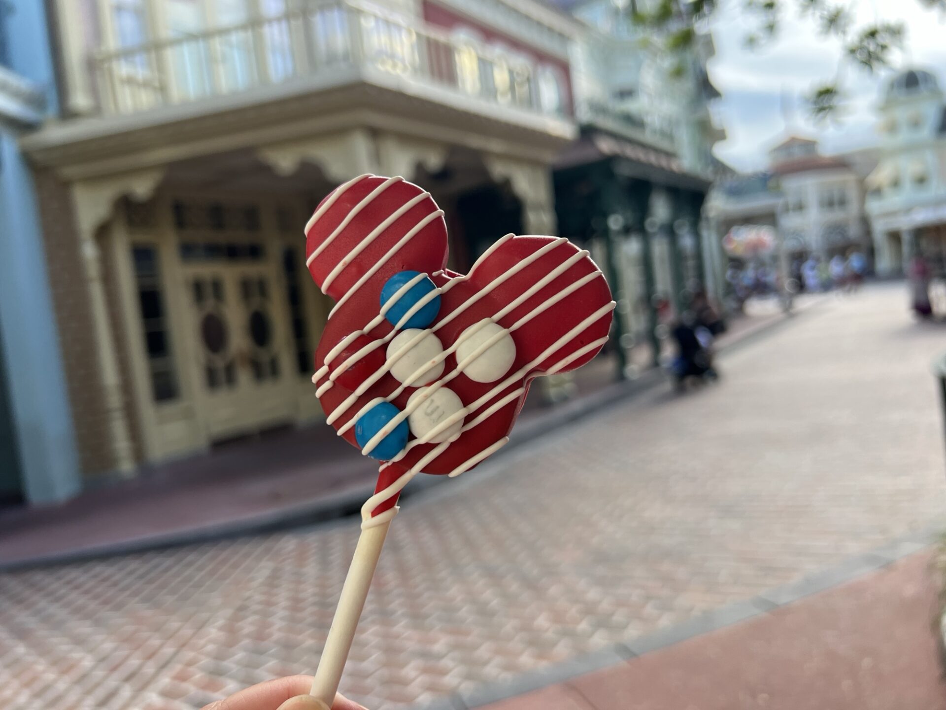 Summertime Treats from the Main Street Confectionary