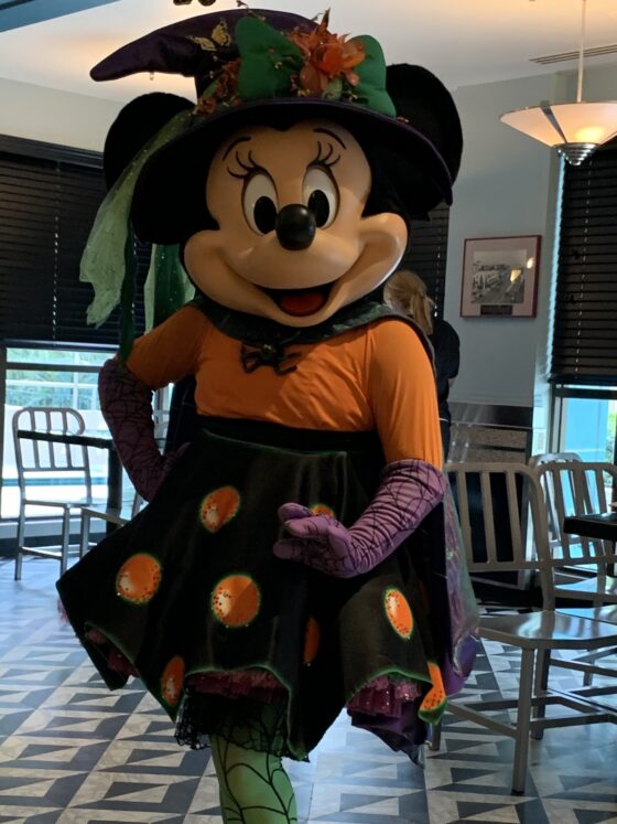 Minnie’s Seasonal Dine Breakfast Debuts in October at Hollywood & Vine