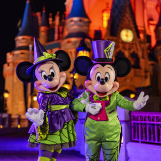 Mickey’s Autumn Adventures Character Meal Coming to Storytellers Cafe