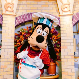 Food & Beverages for Mickey’s Very Merry Christmas Party 2024