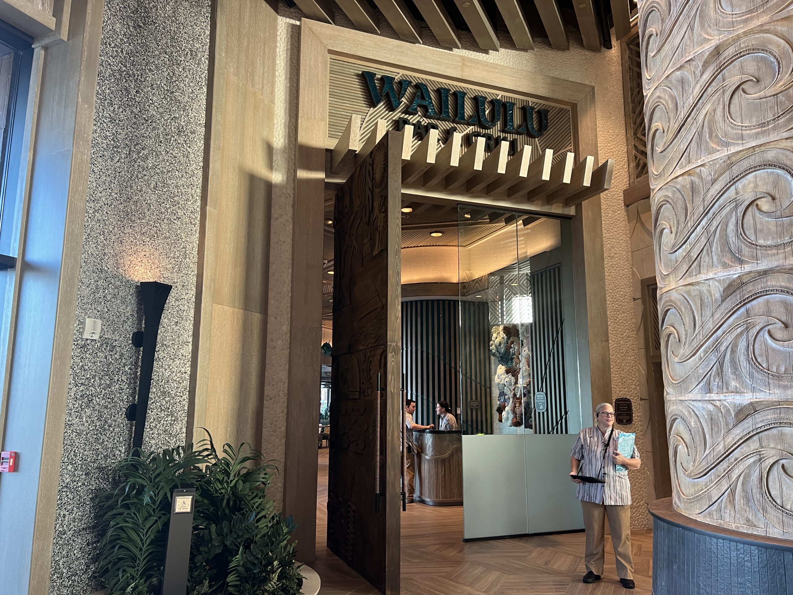 Wailulu Bar & Grill to Accept Advance Dining Reservations Beginning December 3