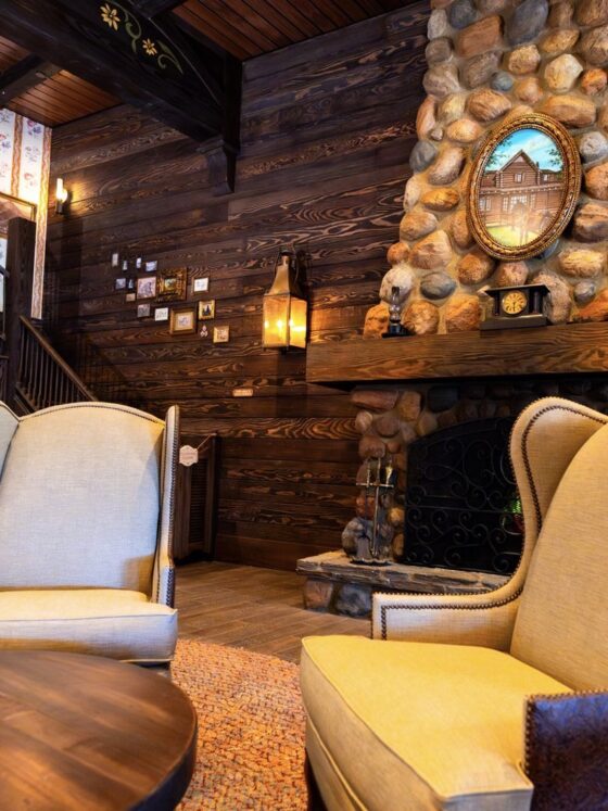 First Look at New Magic Kingdom DVC Lounge – McKim’s Mile House