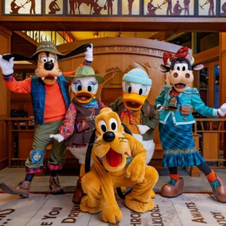 Create Your Own Tiara at Crystal Arts at Disney Springs