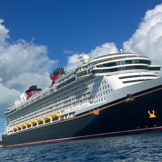 2025 Mickey’s Very Merry Christmas Party Menus