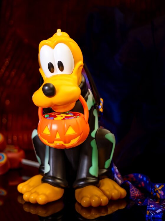 Disneyland Resort Halloween Popcorn Buckets & Drink Sippers: A 2025 Guide