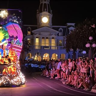 The Beak and Barrel Pirate-Themed Lounge Opens August 29 at Magic Kingdom; Plus First Look at Menus