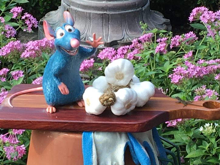 Remy’s Ratatouille Hide & Squeak scavenger hunt EPCOT 2025