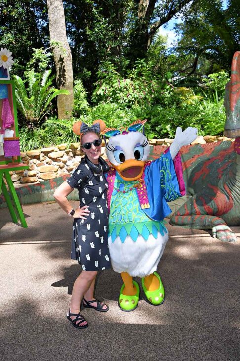 Daisy in Dinoland