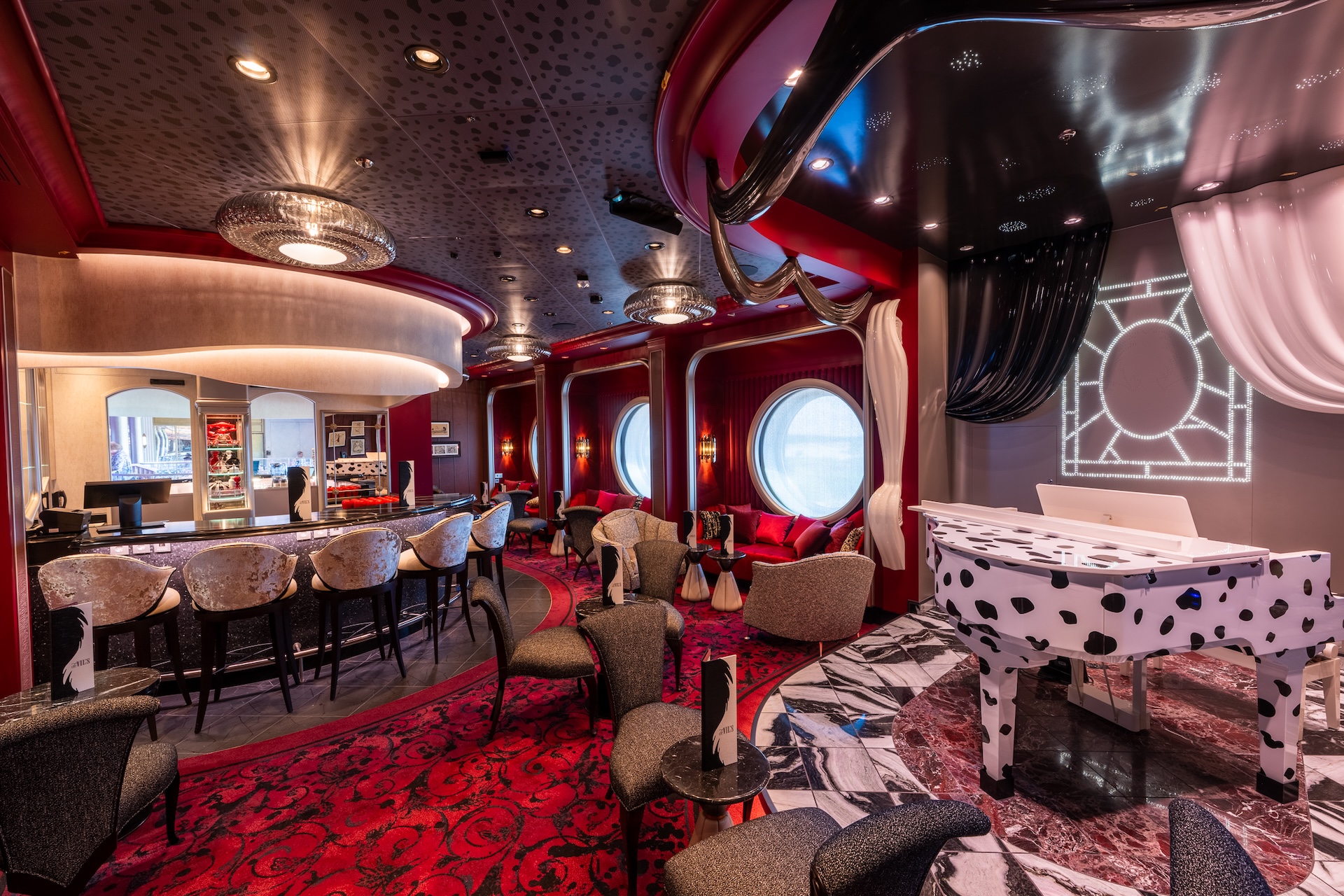 Step Inside De Vil’s: Adults-Only Piano Lounge on the Disney Destiny