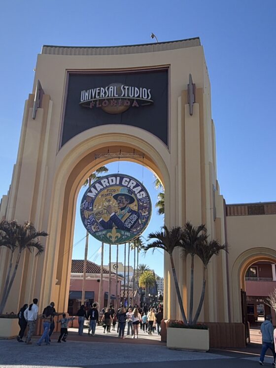 Guide to Mardi Gras 2026: Dates and Concert Lineup at Universal Orlando Resort